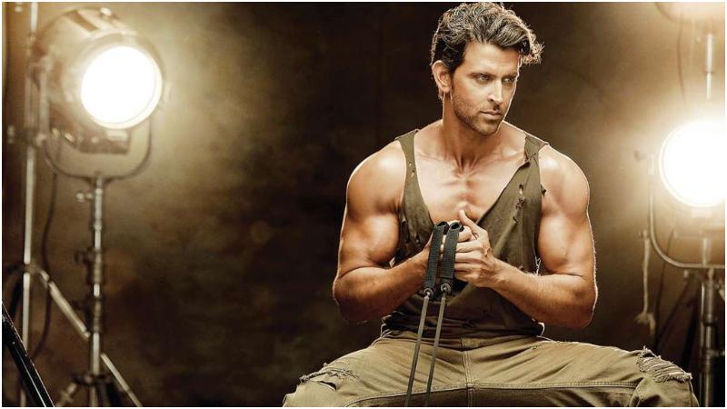 হৃত্বিকের প্রথম বেতন ছিলো ১০০ রুপি