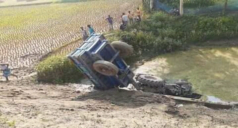 কুড়িগ্রামে বালু ভর্তি ট্রাক্টরের চাপায় নিহত ১, আহত- ৩