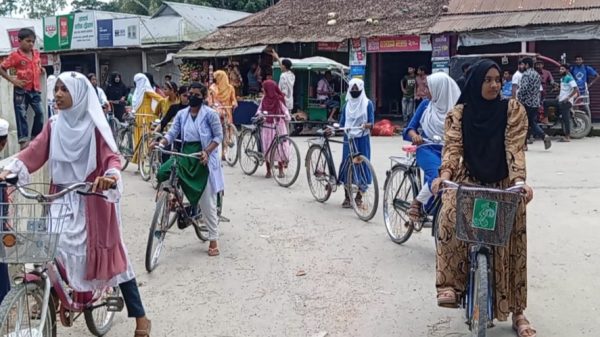 ভূরুঙ্গামারীতে বাল্যবিয়ে প্রতিরোধে আলোচনা সভা ও সাইকেল র্যালী